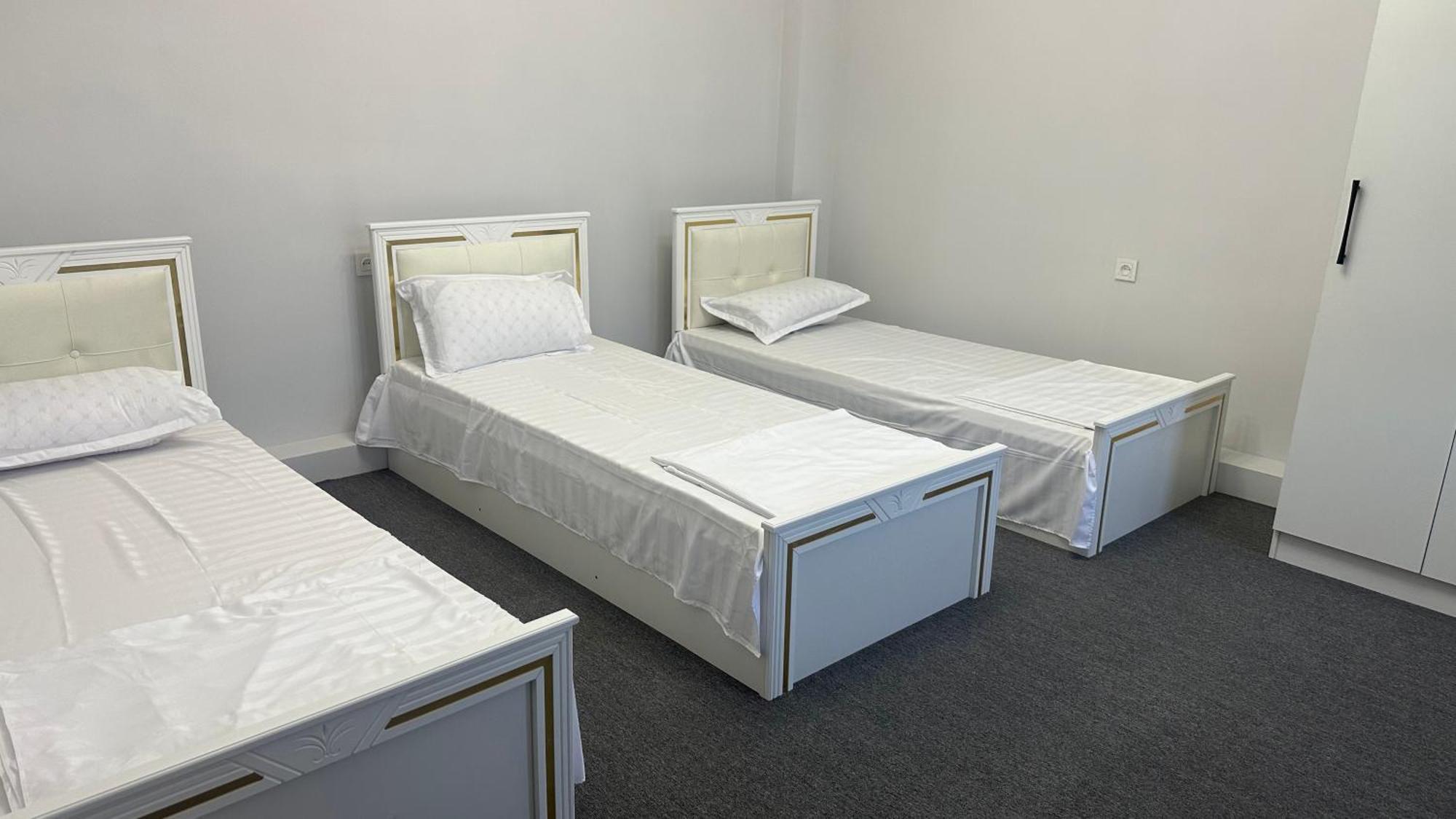 Nazar Hotel & Hostel Turkistan ภายนอก รูปภาพ