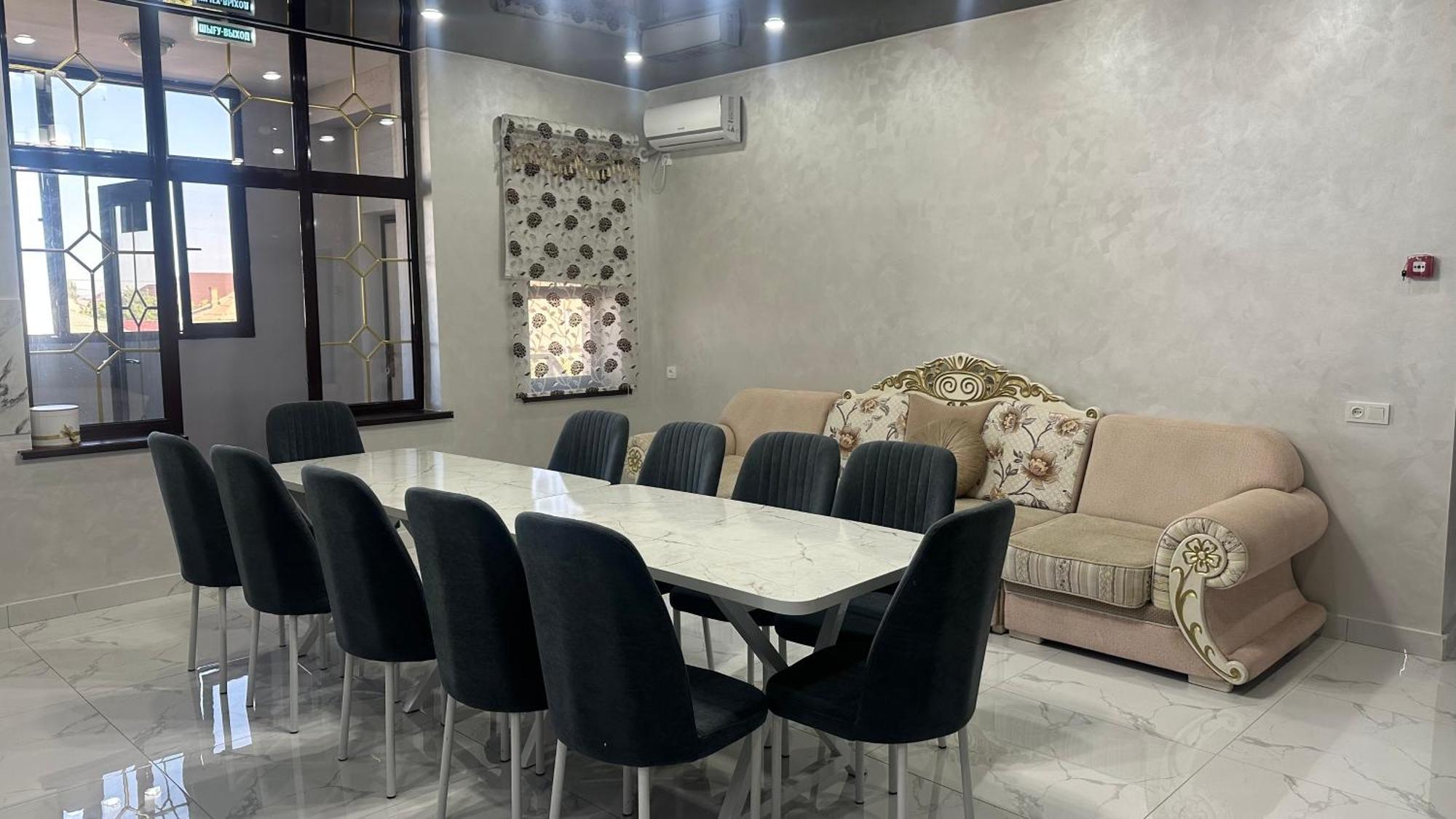 Nazar Hotel & Hostel Turkistan ภายนอก รูปภาพ